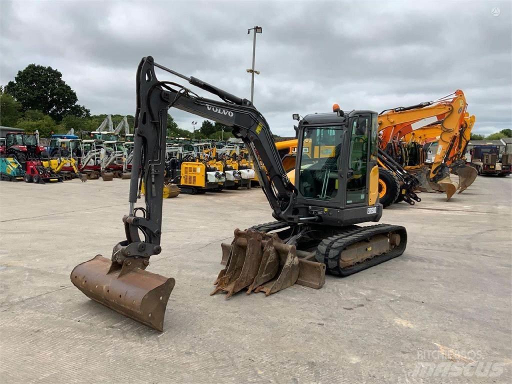 Volvo ECR50 Paletli ekskavatörler