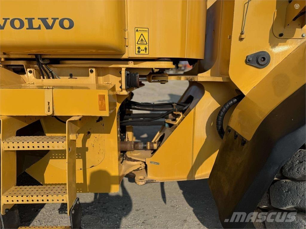 Volvo L 110 E Tekerlekli yükleyiciler
