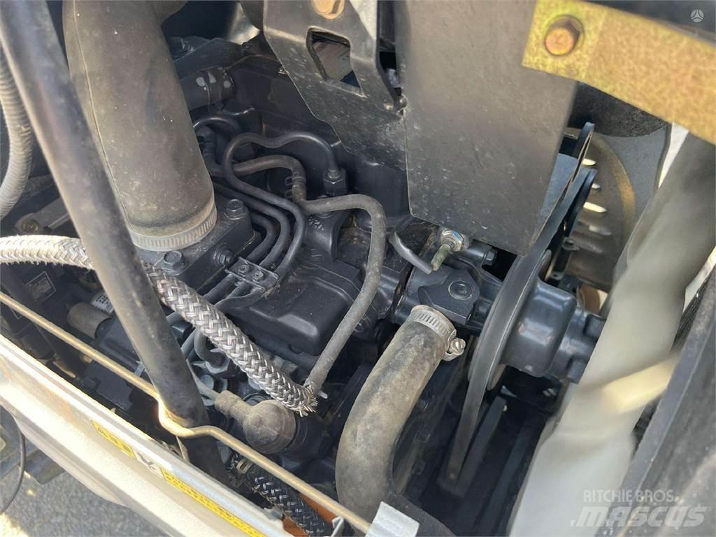 Yanmar EF 220 Traktörler