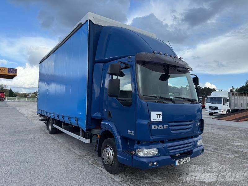 DAF LF45 220 Kayar tenteli kamyonlar