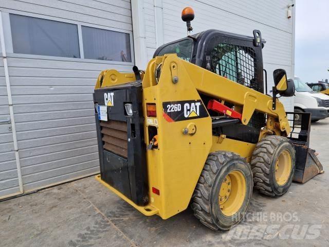 CAT 226D Skid steer loderler