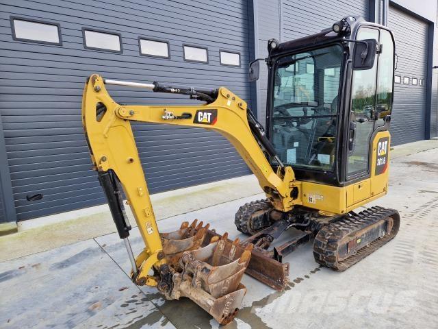 CAT 301.6 Mini ekskavatörler, 7 tona dek