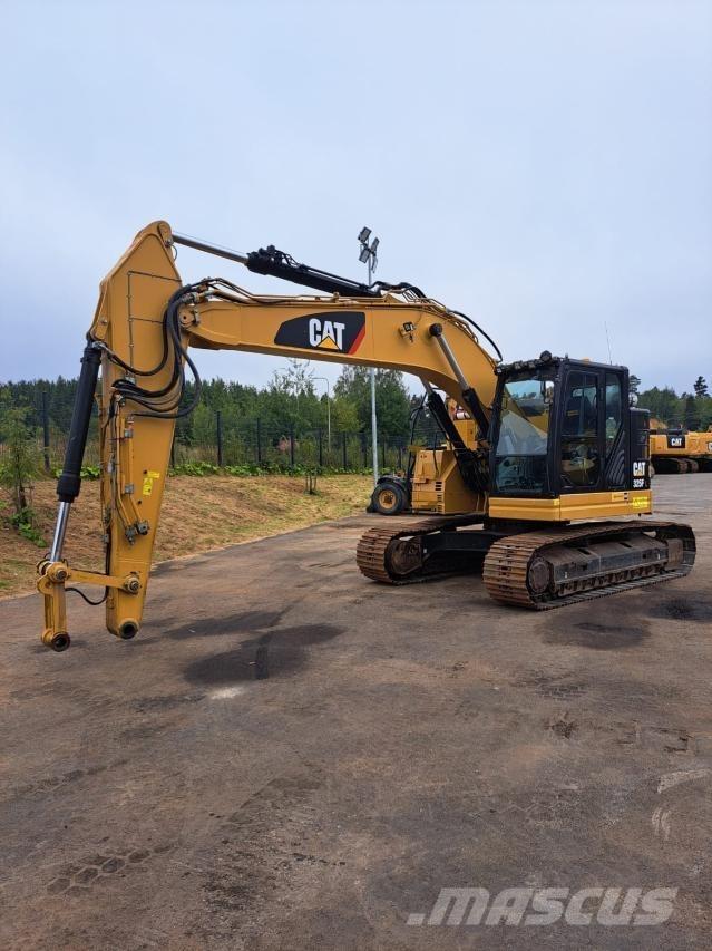 CAT 325F Paletli ekskavatörler