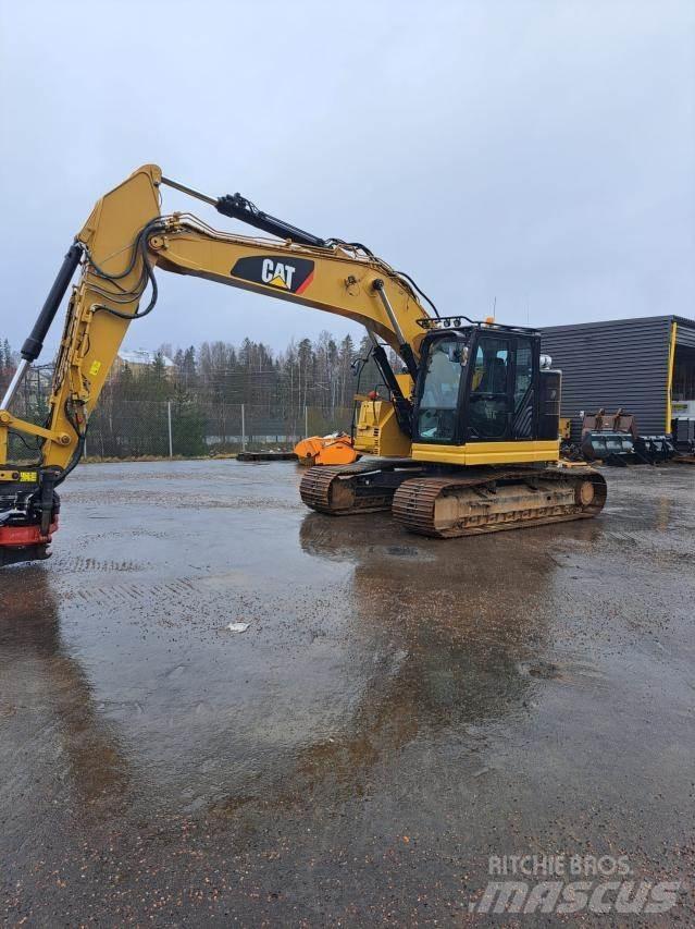 CAT 325F Paletli ekskavatörler