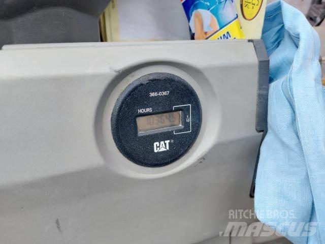 CAT 336F Paletli ekskavatörler