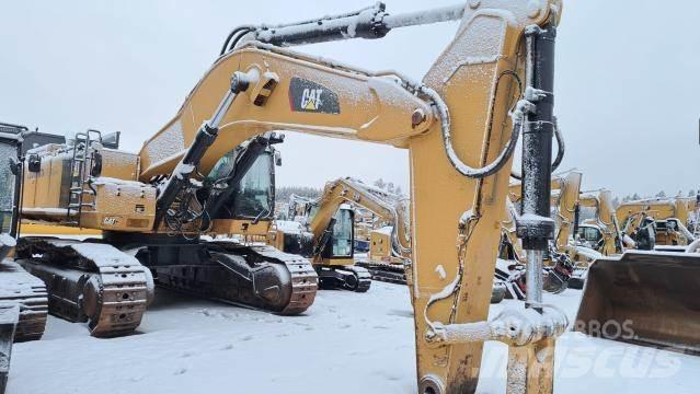 CAT 390D LME Paletli ekskavatörler