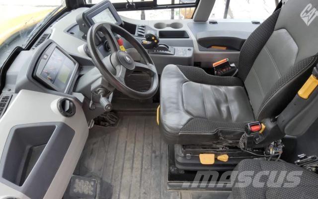 CAT 730-04A Belden kirma kaya kamyonu