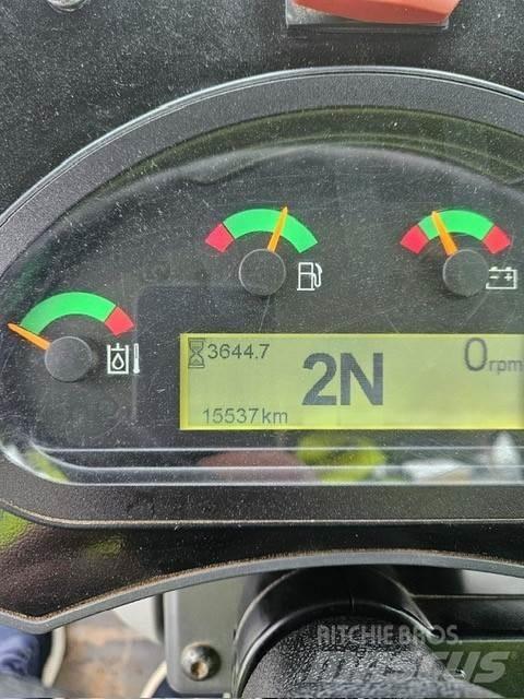 CAT 906 Tekerlekli yükleyiciler