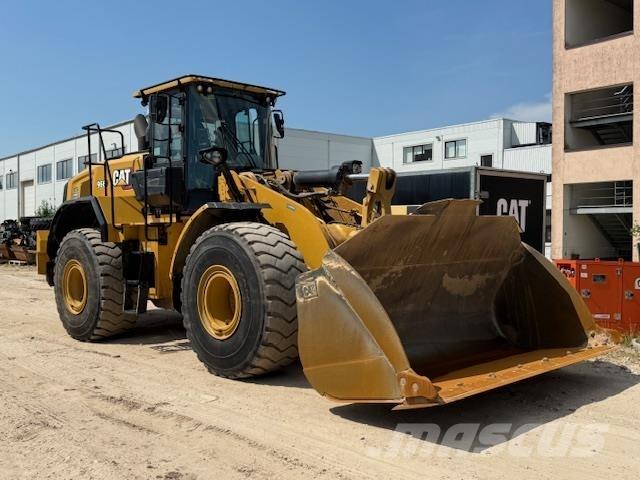 CAT 966 Tekerlekli yükleyiciler