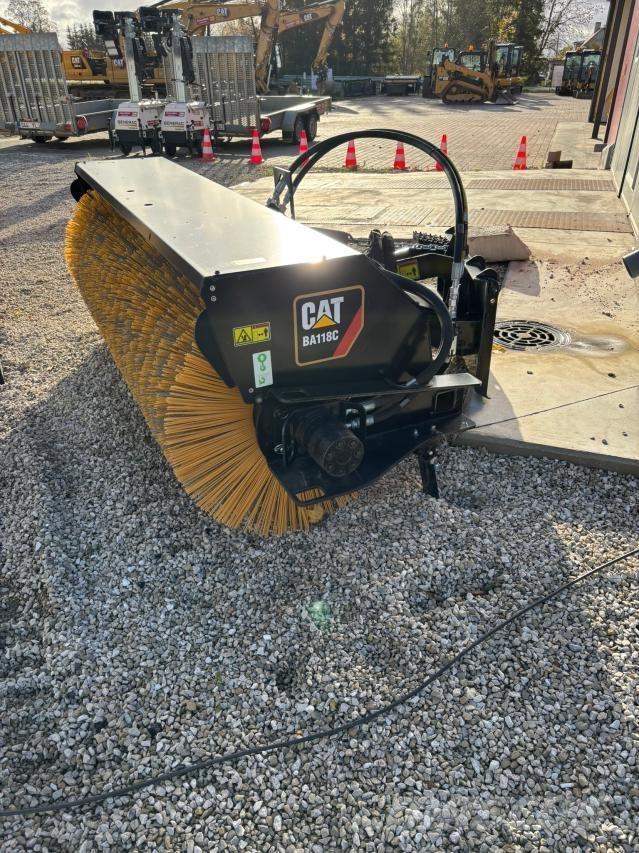 CAT Broom BA118C Skid steer loderler