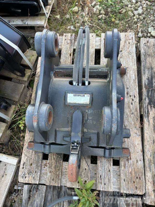 CAT Quick Coupler Kazıcı yükleyiciler - beko loder