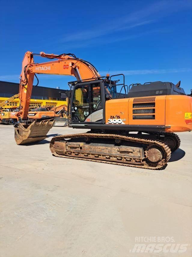 Hitachi ZX300LC-6 Paletli ekskavatörler