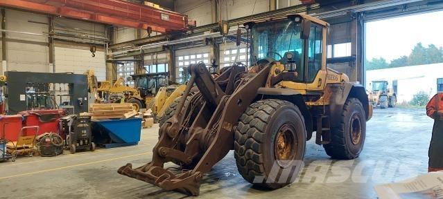 Volvo L120F Tekerlekli yükleyiciler
