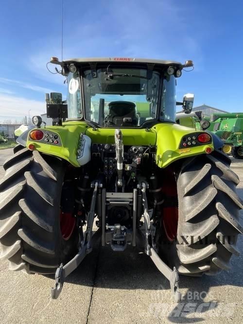 CLAAS Arion 440 Traktörler