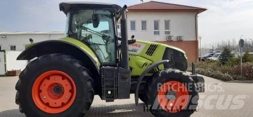 CLAAS Axion 830 Traktörler