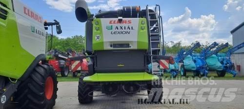 CLAAS Lexion 660 Biçerdöverler
