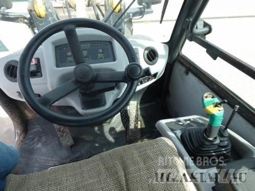 Komatsu 65 Tekerlekli yükleyiciler