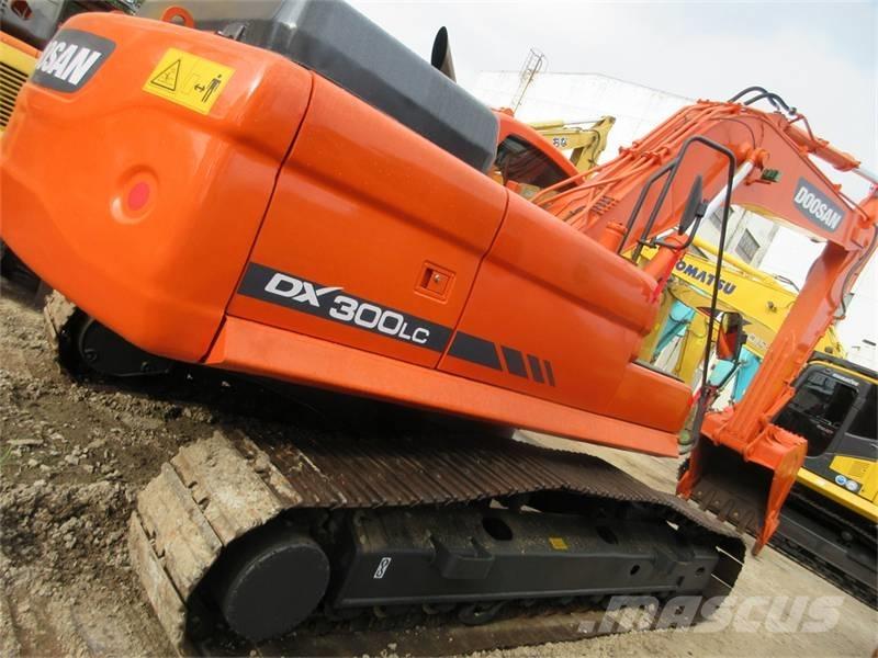 Doosan DX 300 LC-9 Paletli ekskavatörler