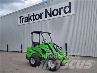 Avant 528 Skid steer loderler