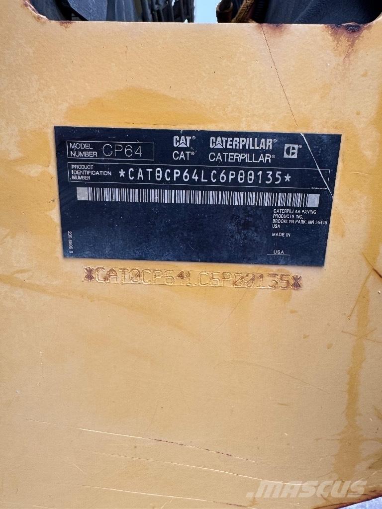 CAT CP 64 Tek tamburlu silindirler