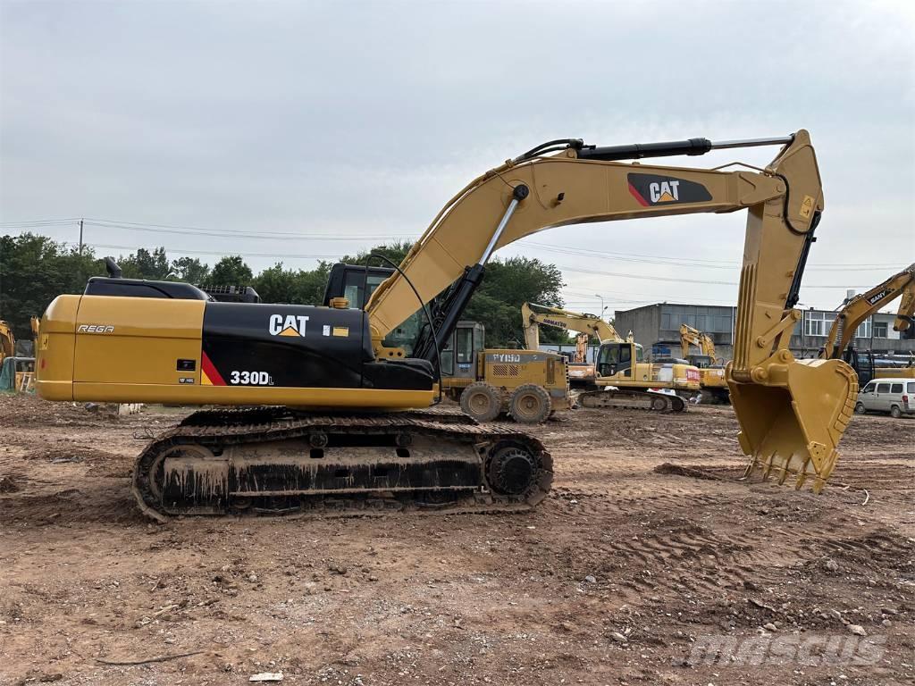 CAT 330 D L Paletli ekskavatörler