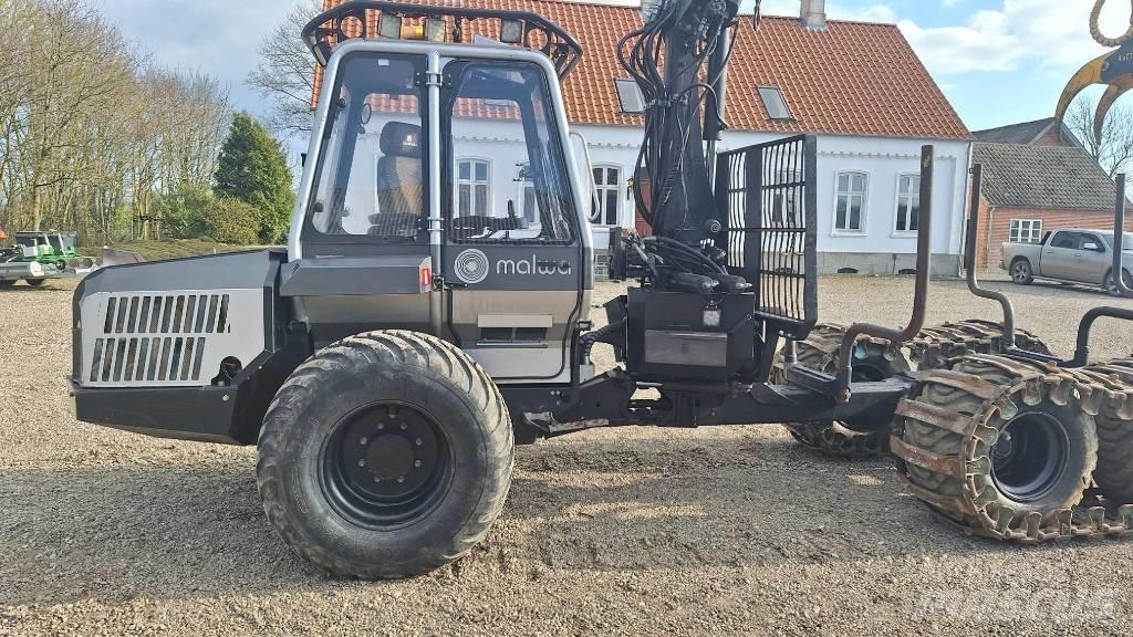 Malwa 560 F Tomruk yükleyici traktörler