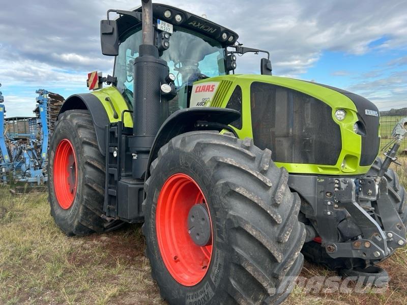 CLAAS Axion 950 Traktörler