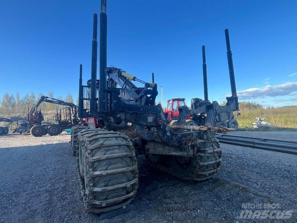 Komatsu 855.1 Tomruk yükleyici traktörler