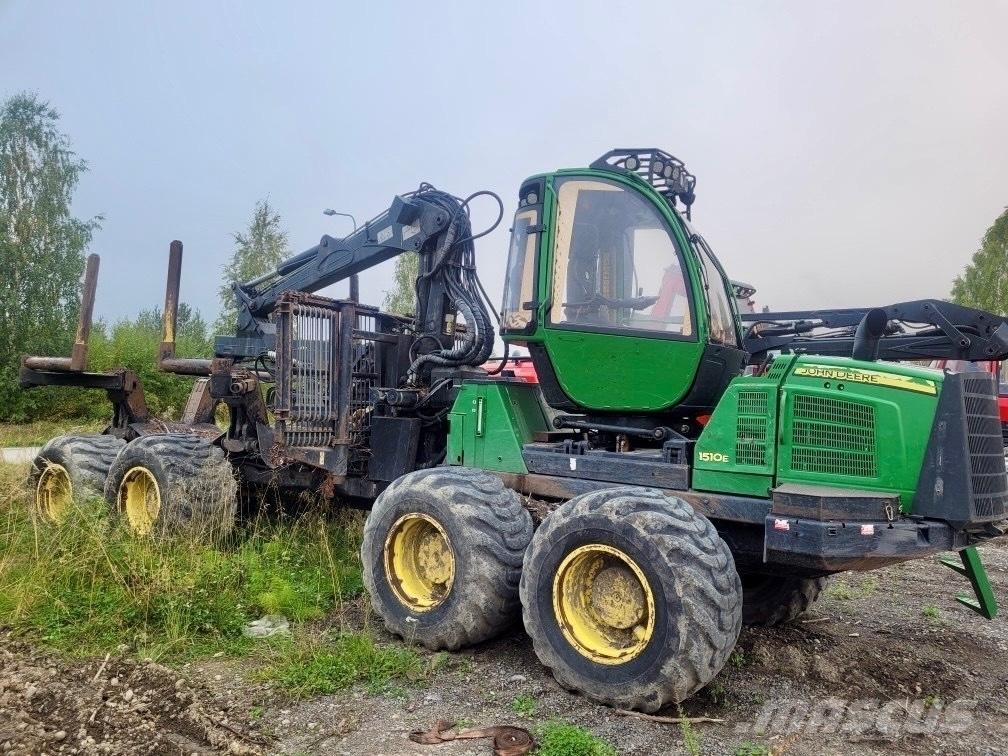 John Deere 1510 E Tomruk yükleyici traktörler
