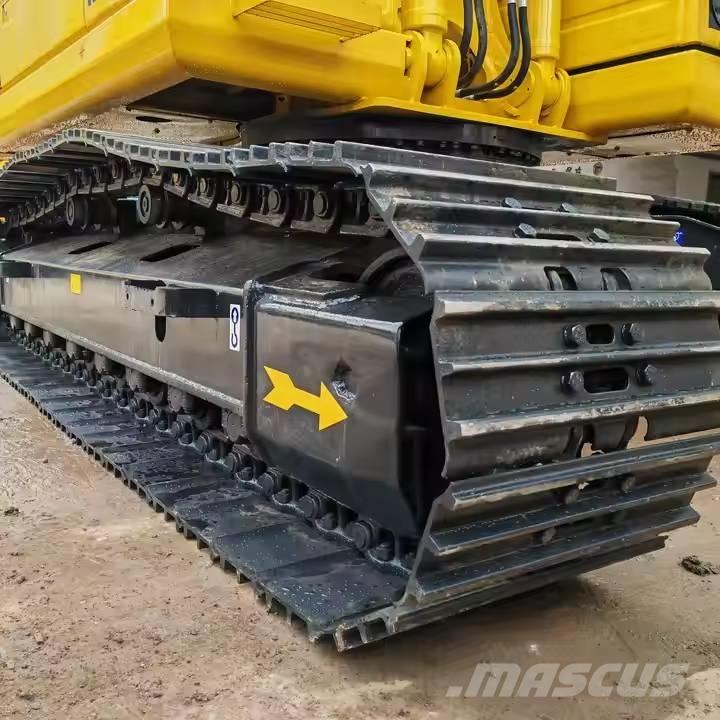 Komatsu PC220-8 Paletli ekskavatörler