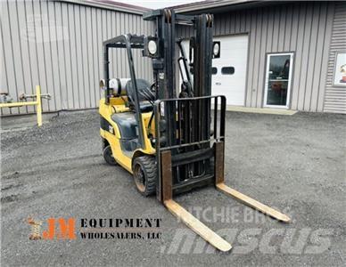 CAT C 6000 Reach stacker - konteyner forkliftleri