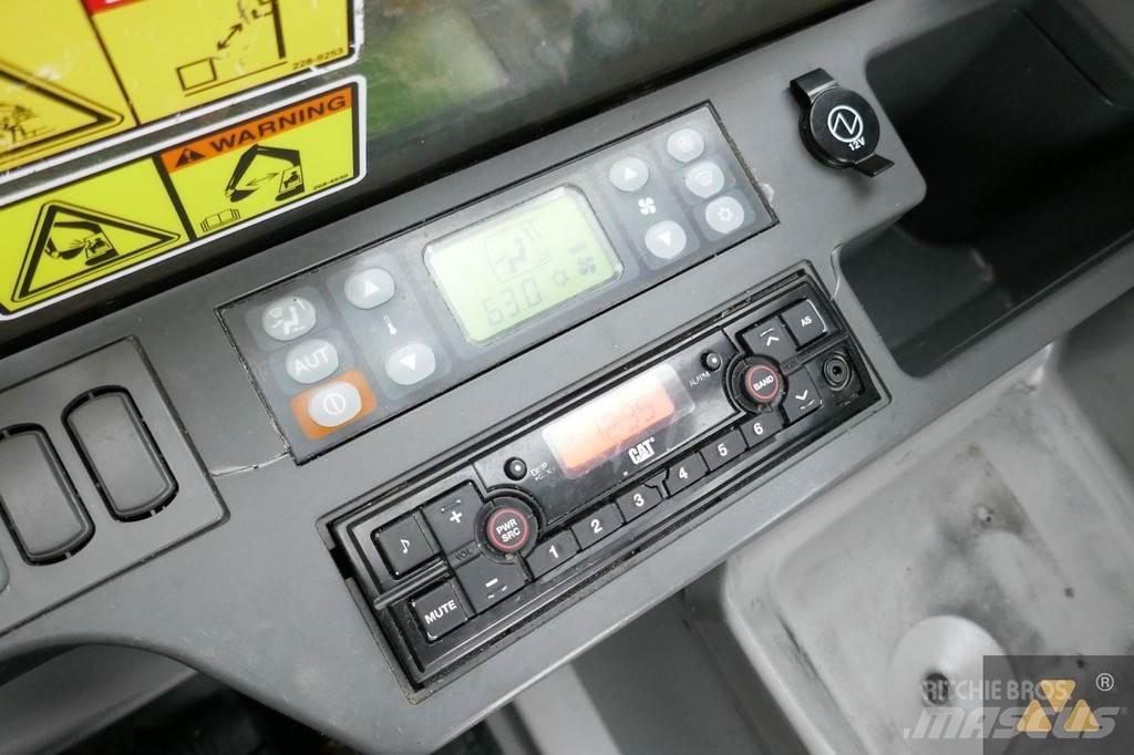 CAT 349FL Paletli ekskavatörler