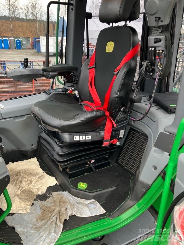 John Deere 1510G Tomruk yükleyici traktörler
