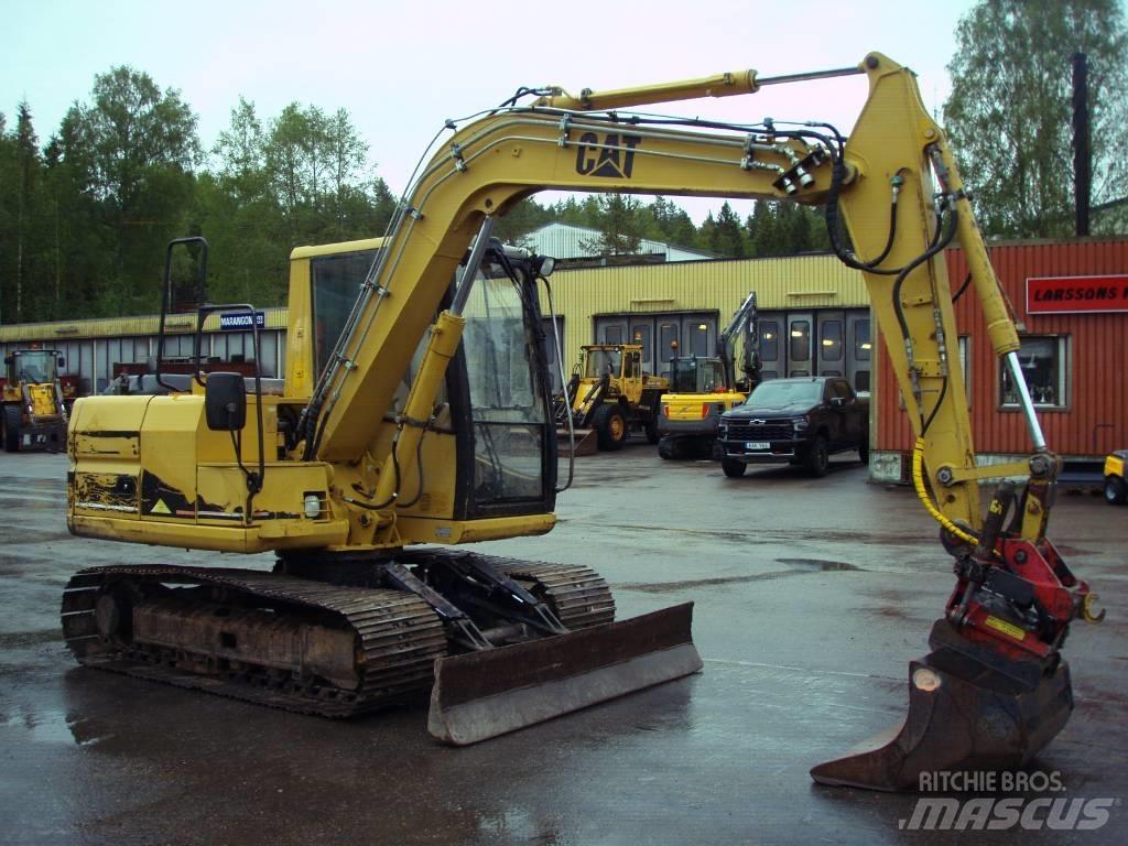 CAT 307 Midi ekskavatörler 7 - 12 t