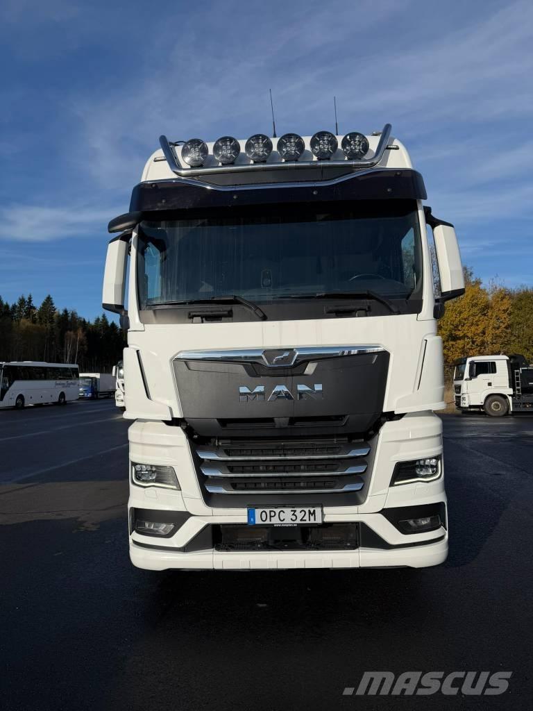 MAN 26.510 6X2-4 Kapali kasa kamyonlar