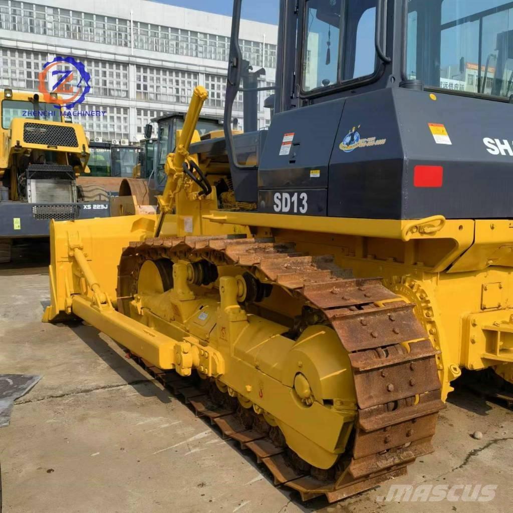 Shantui SD 13 Paletli dozerler