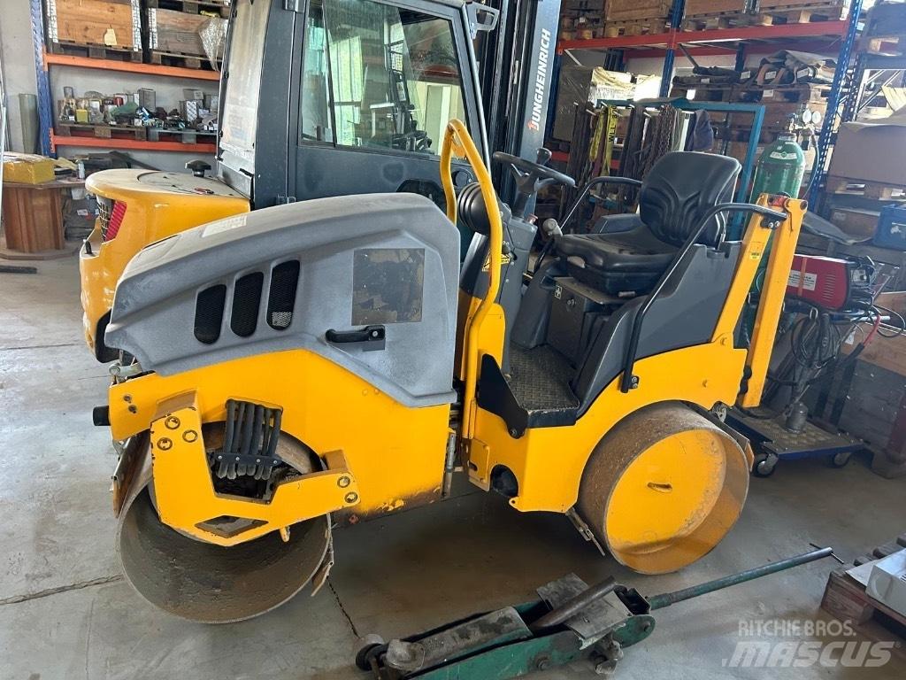 Hamm HD 10 C VV Çift tamburlu silindirler