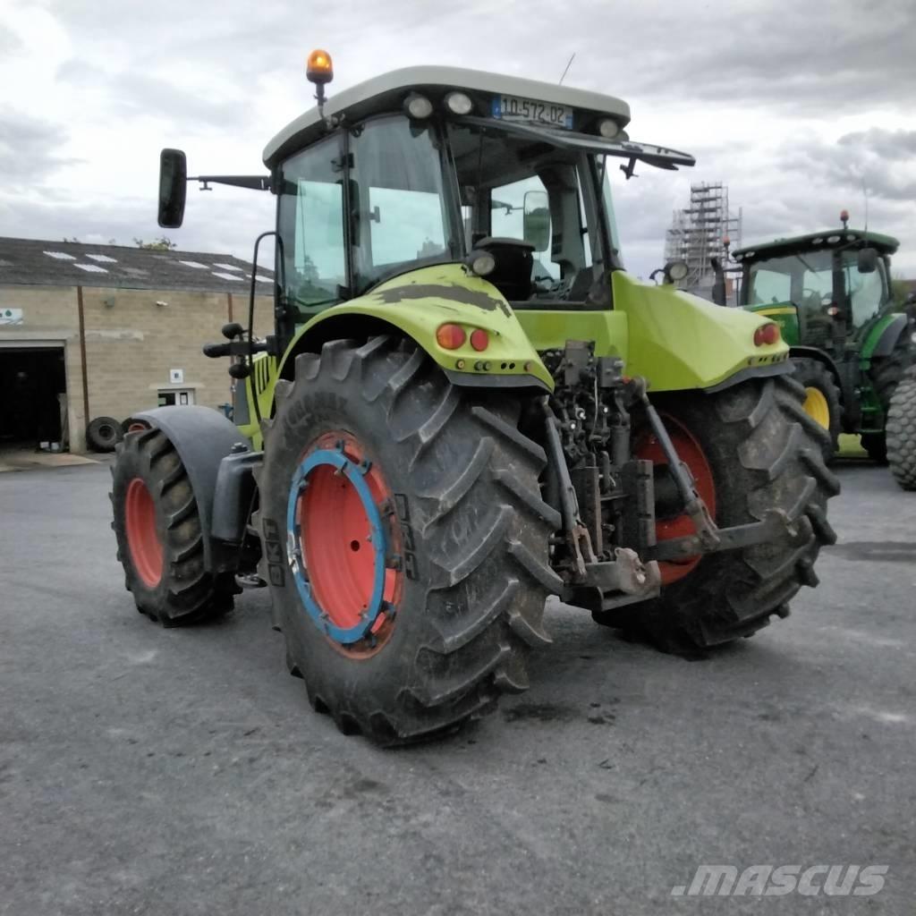 CLAAS 640 ARION Traktörler