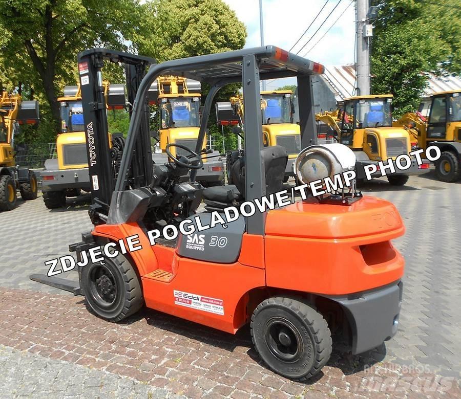 Toyota 02-7FGF30 LPG'li forkliftler