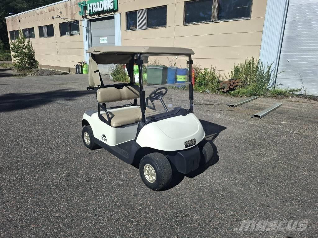 Ezgo RXV Golf arabalari