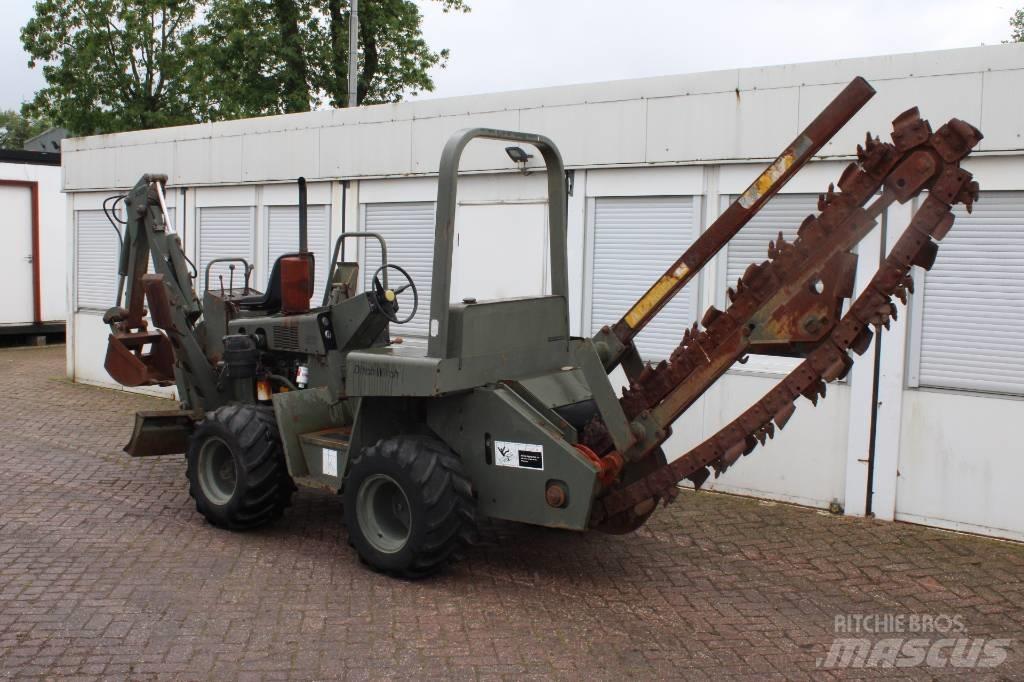 Ditch Witch 3210 Kanal kazma makinasi