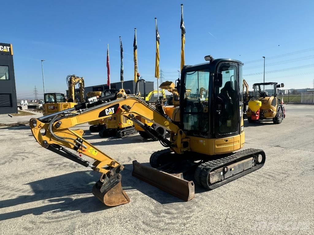 CAT 303.5 Mini ekskavatörler, 7 tona dek