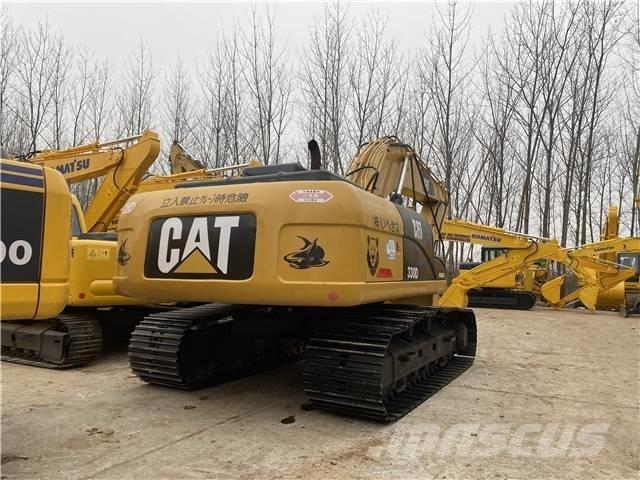 CAT 330 D L Paletli ekskavatörler