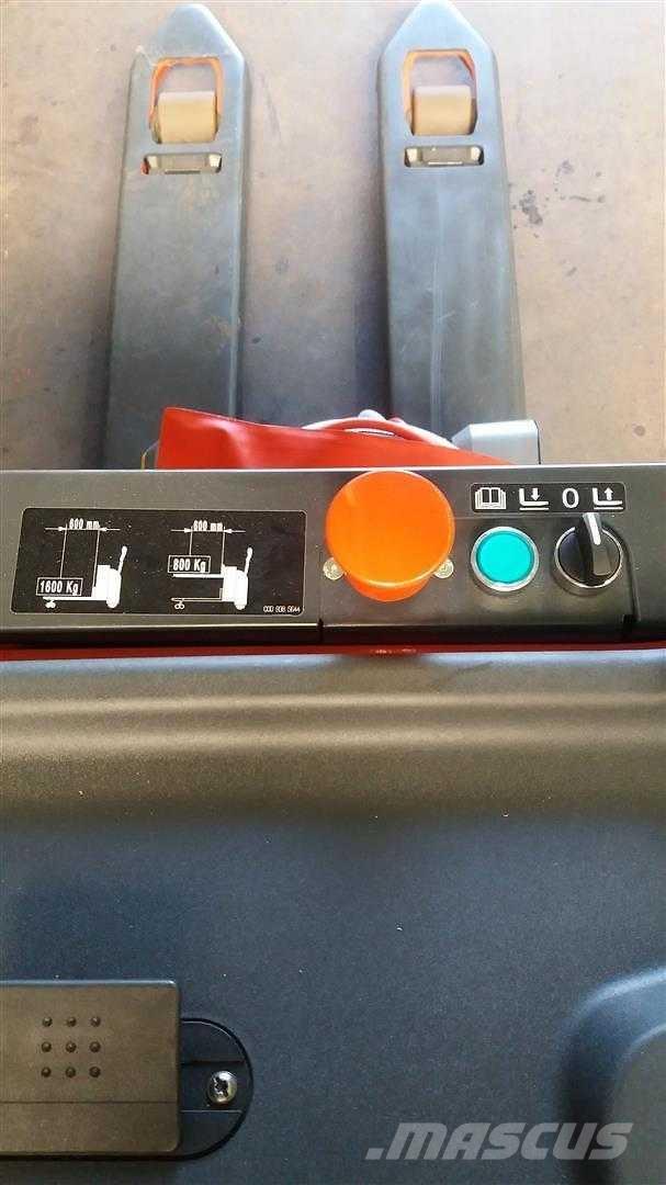 Linde T16L Yaya kumandali istif makinasi