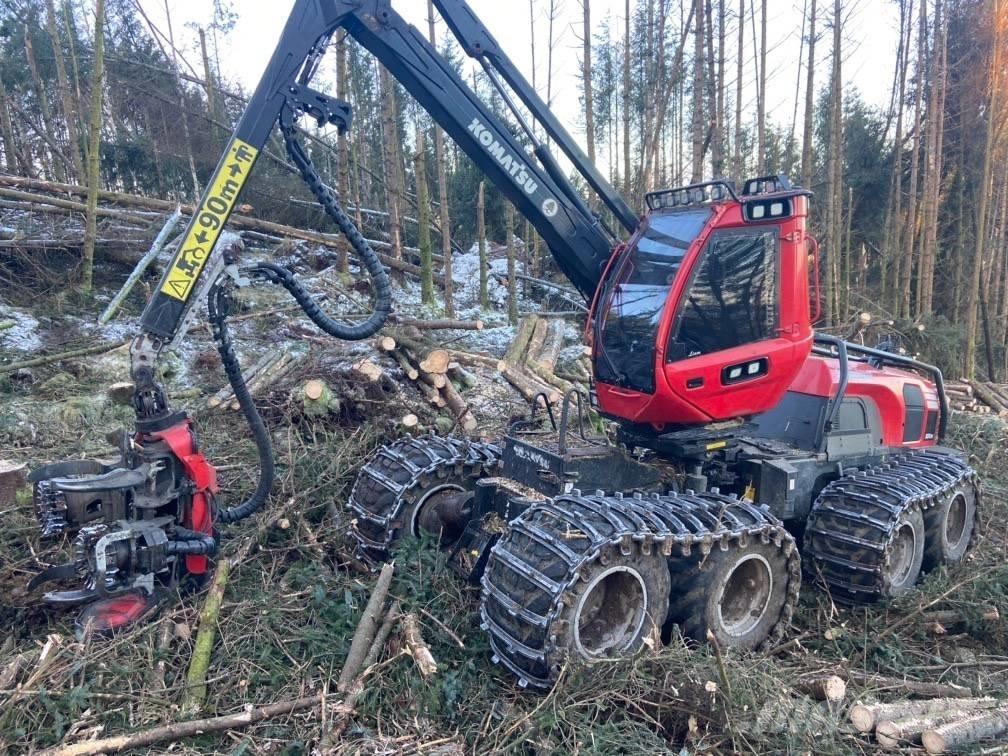 Komatsu 931XC Biçerdöverler