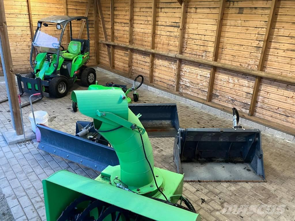 Avant 225 Skid steer loderler