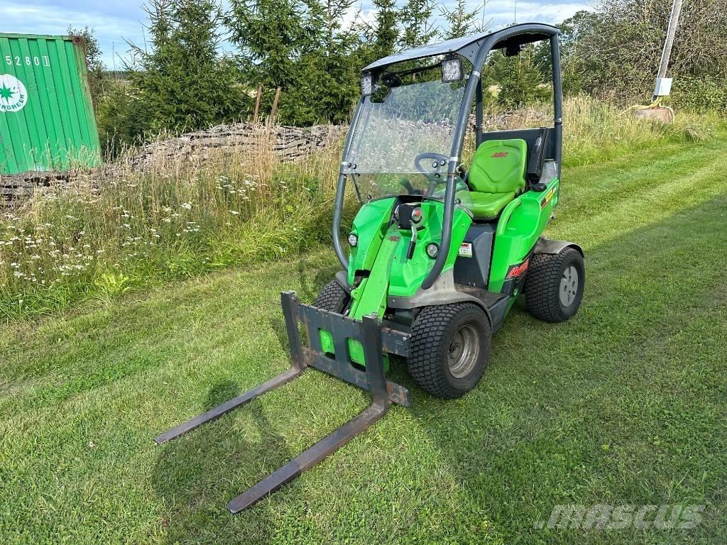 Avant 225 Skid steer loderler