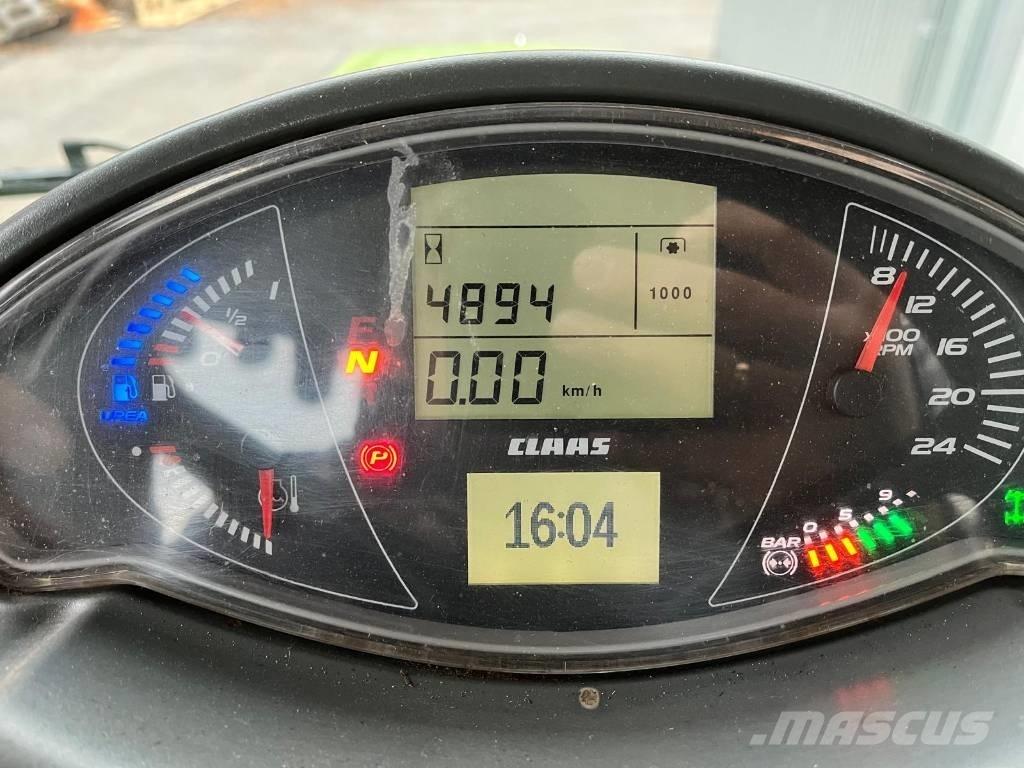 CLAAS Axion 800 CIS Traktörler