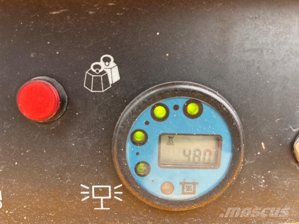 Haulotte Compact 12 Makasli platformlar