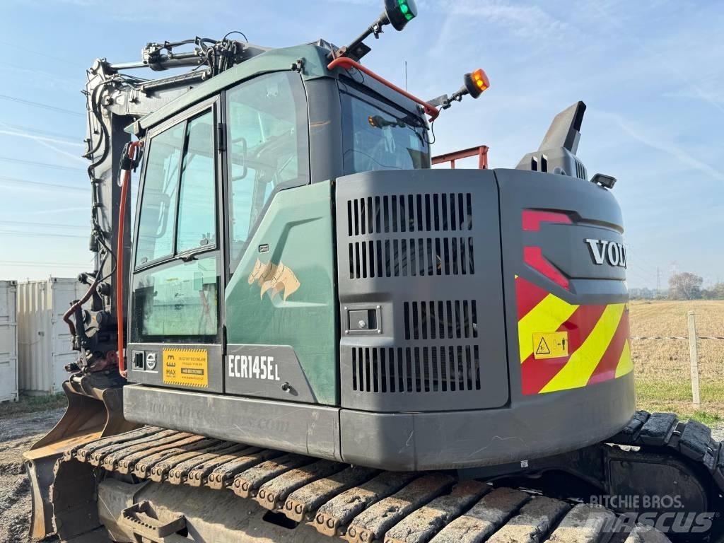 Volvo ECR145EL Paletli ekskavatörler
